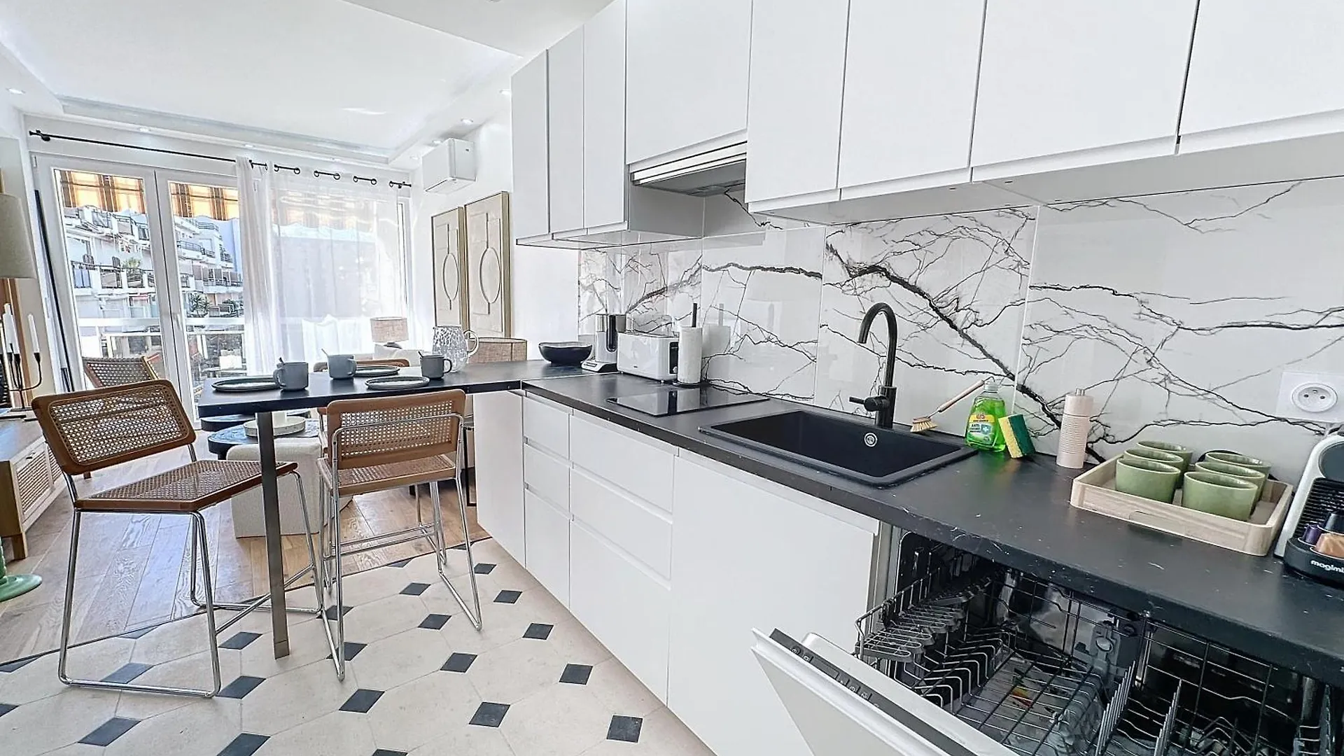 50M2 Croisette Martinez, Terrasse Vue Mer Cannes 0*,  France